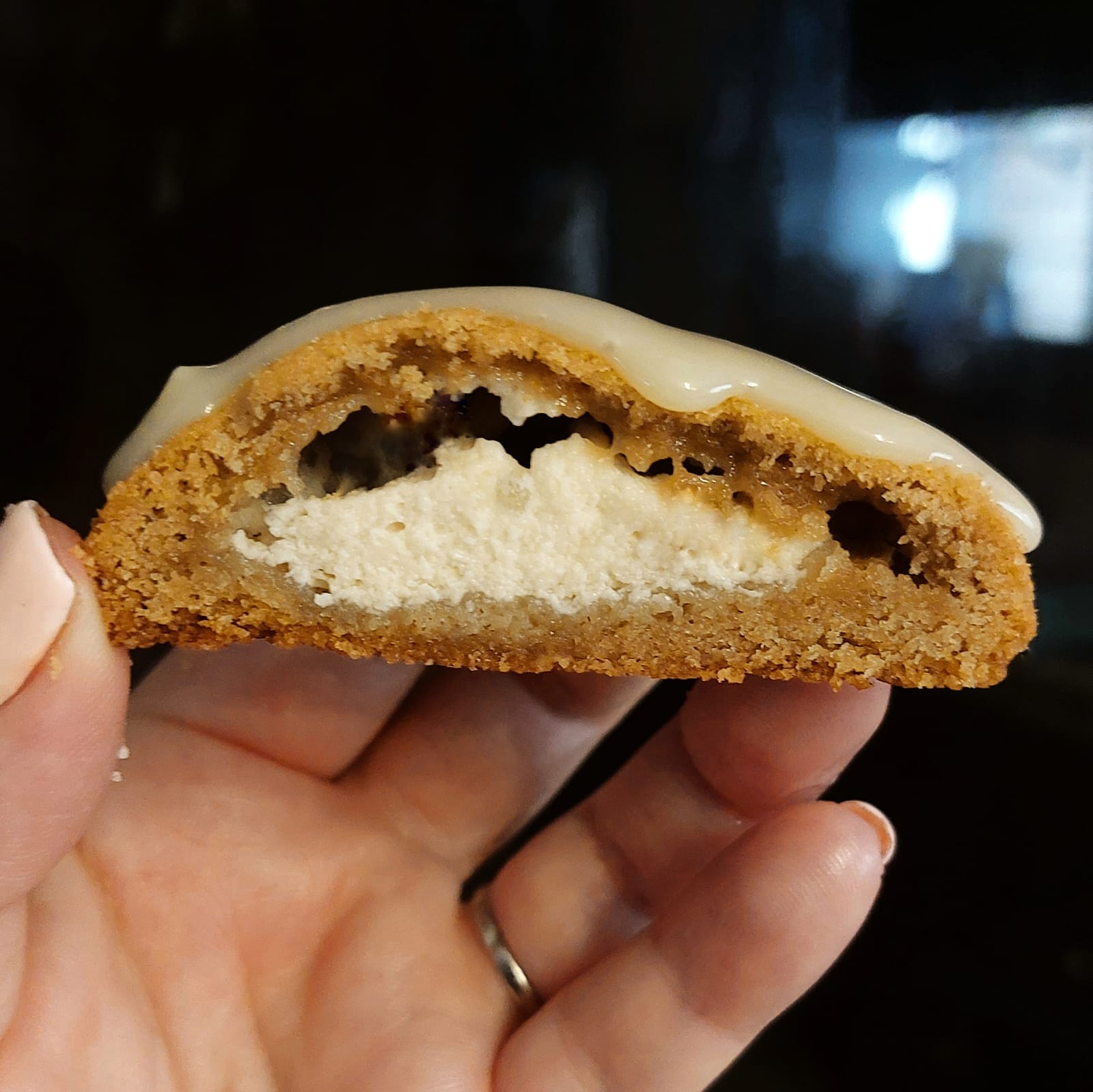 צ'יזקייקיות- במילוי קרם עוגת גבינה, חלבי 8 Cheesecake stuffed cookies, Dairy